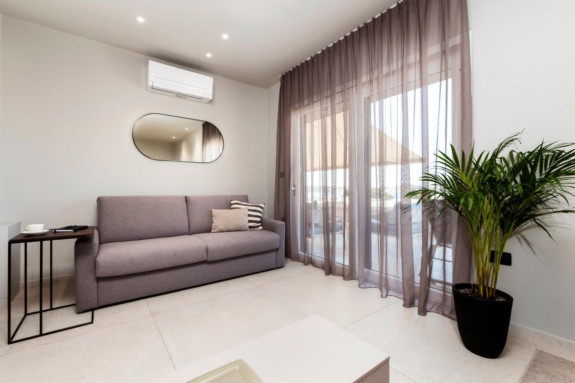 4R Royal Residence Rojnic 罗维尼 外观 照片