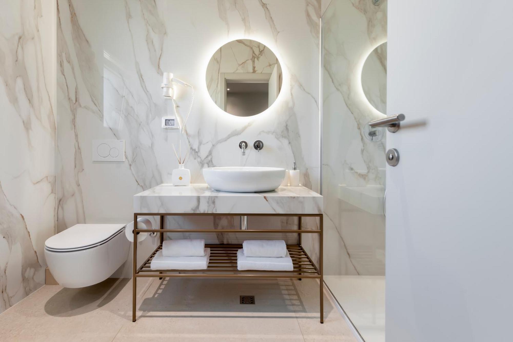 4R Royal Residence Rojnic 罗维尼 外观 照片